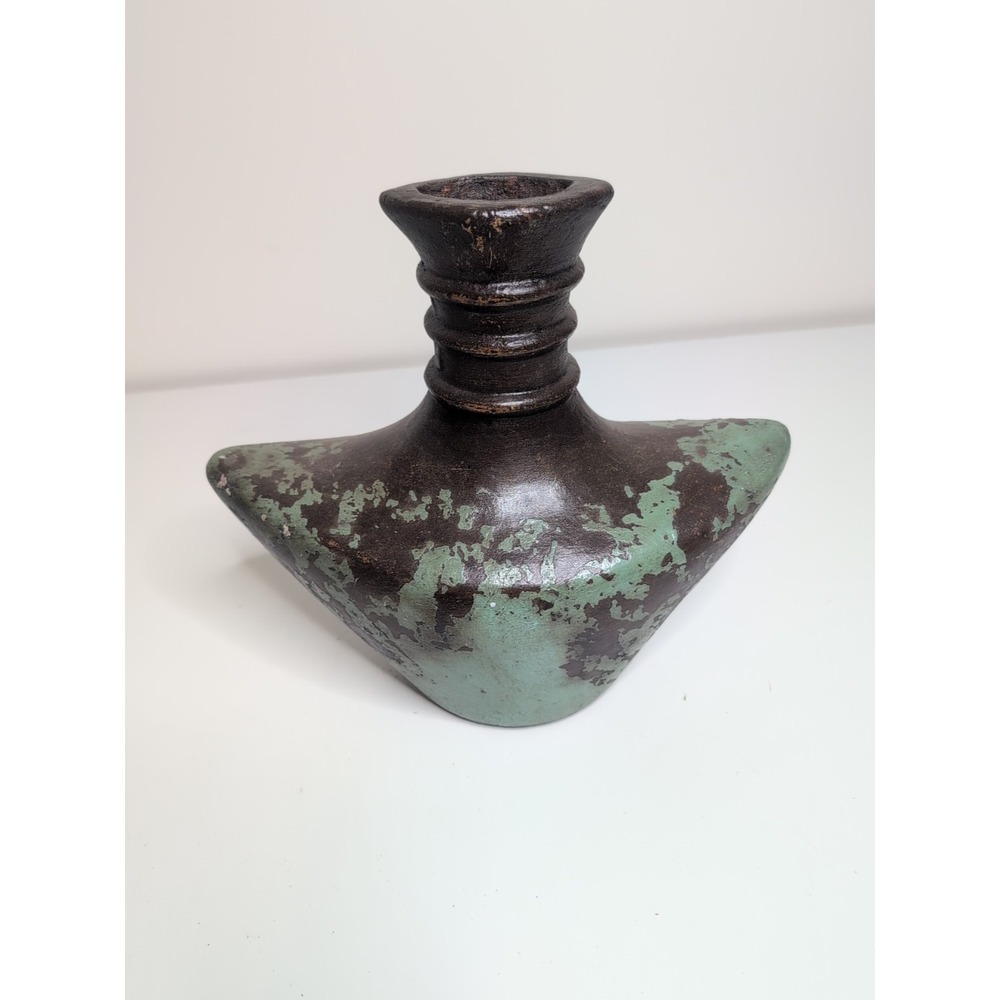 Vtg Distressed Brown/Aqua Teal Arrowhead Shaped Flower Pot 15" W x 13" T x 7" D